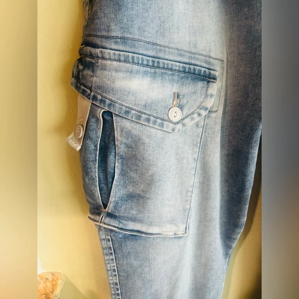 Sun + Stone Men's Encinita Regular-Fit Denim Cargo Joggers Size: XL (Waist 36)